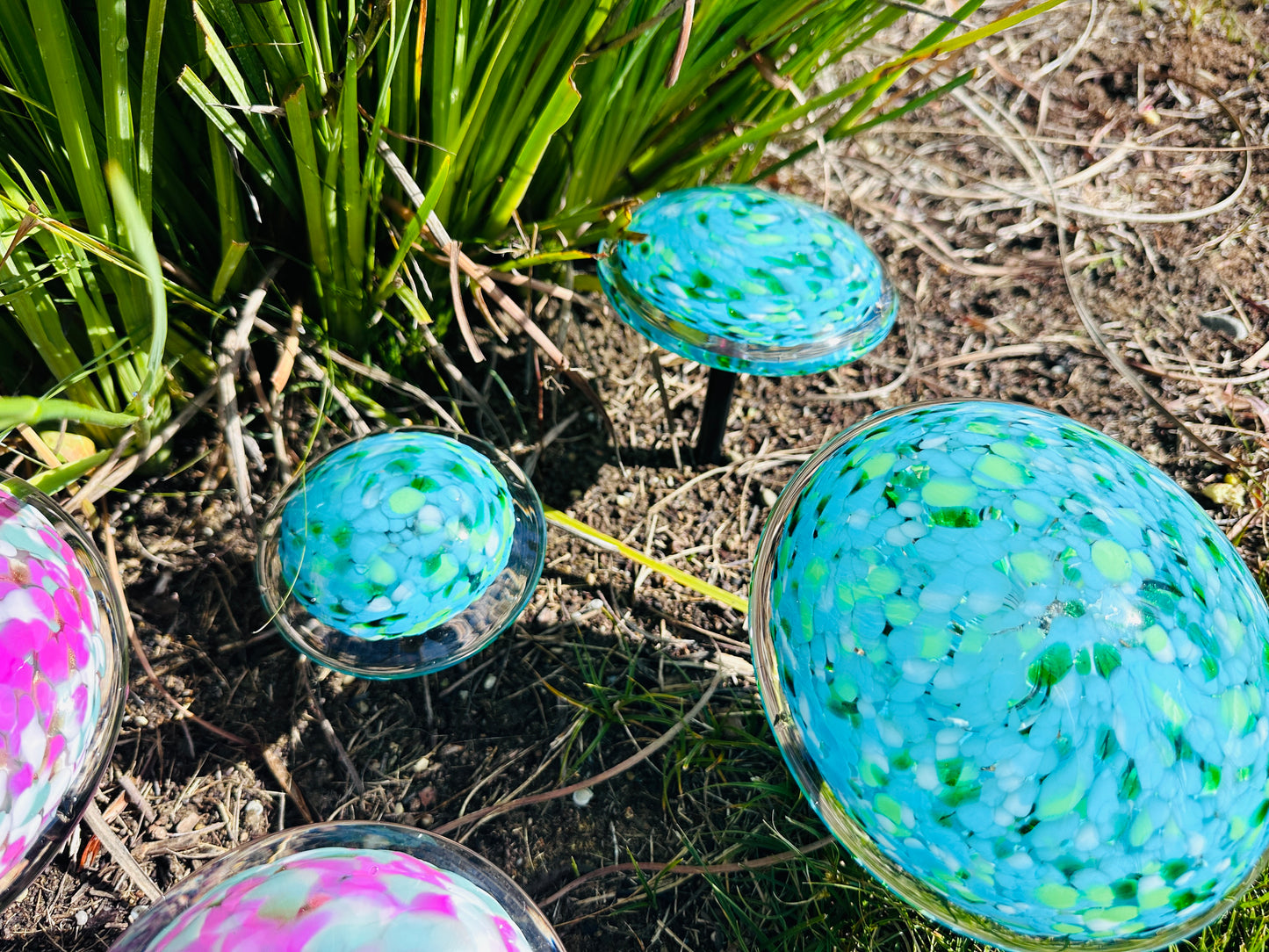 Chihuly inspired Art Glass Mushrooms (3 size)