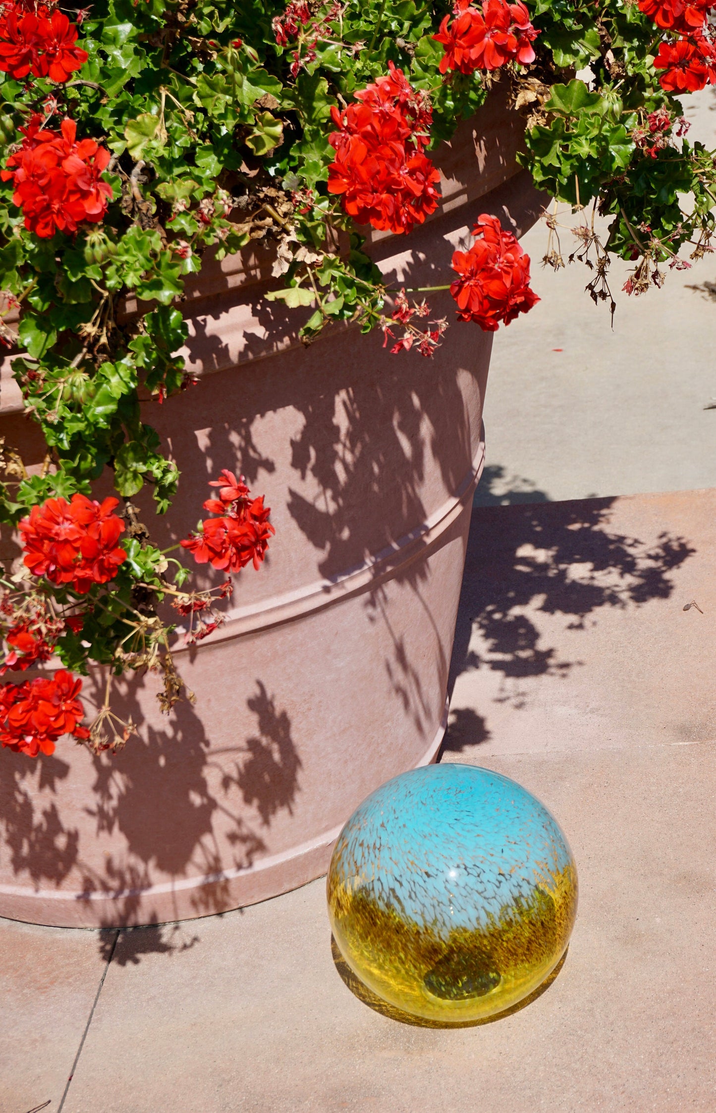 10" Solar LED Gaze Ball/Garden/Pathway Light/Patio Table Light/Sun Cather/Art Glass-Baby Blue/ Father's day Gift