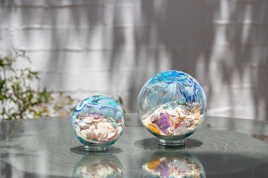 Free US Shipping~ 7" Pacific Coast Blue Sea Globe Handblown Art Glass Decor Holiday Gift with natural sea shell and sand