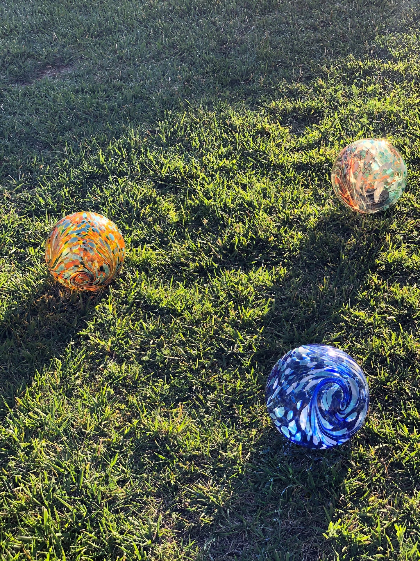 6"/10“ Solar LED Light Up Art Glass Gaze Ball-Blue/Garden/Pathway Light/Patio Table Light/Sun Cather/Art Glass Blue