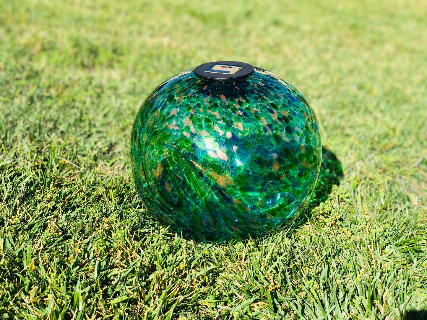 12" XLarge LED Solar Orb Gaze Ball/Garden/Pathway Light/Patio Table Light/Sun Cather/Art Glass Green