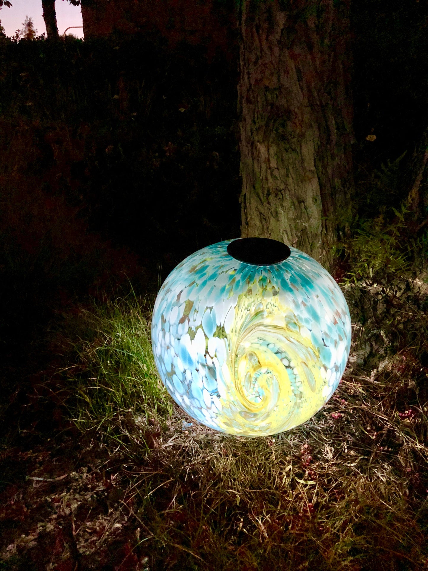 12" XLarge LED Solar Orb Gaze Ball/Garden/Pathway Light/Patio Table Light/Sun Cather/Art Glass Earth