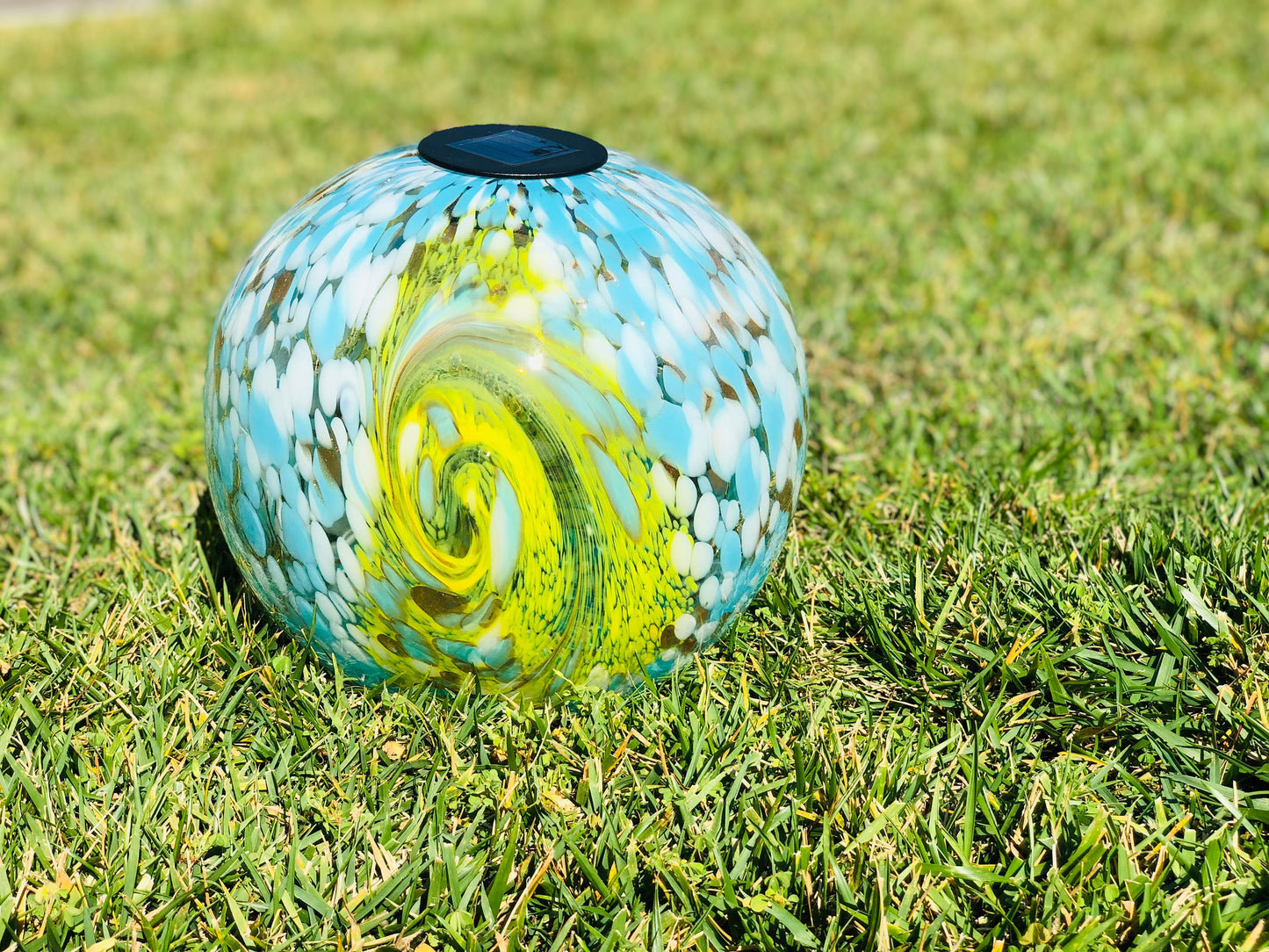 12" XLarge LED Solar Orb Gaze Ball/Garden/Pathway Light/Patio Table Light/Sun Cather/Art Glass Earth