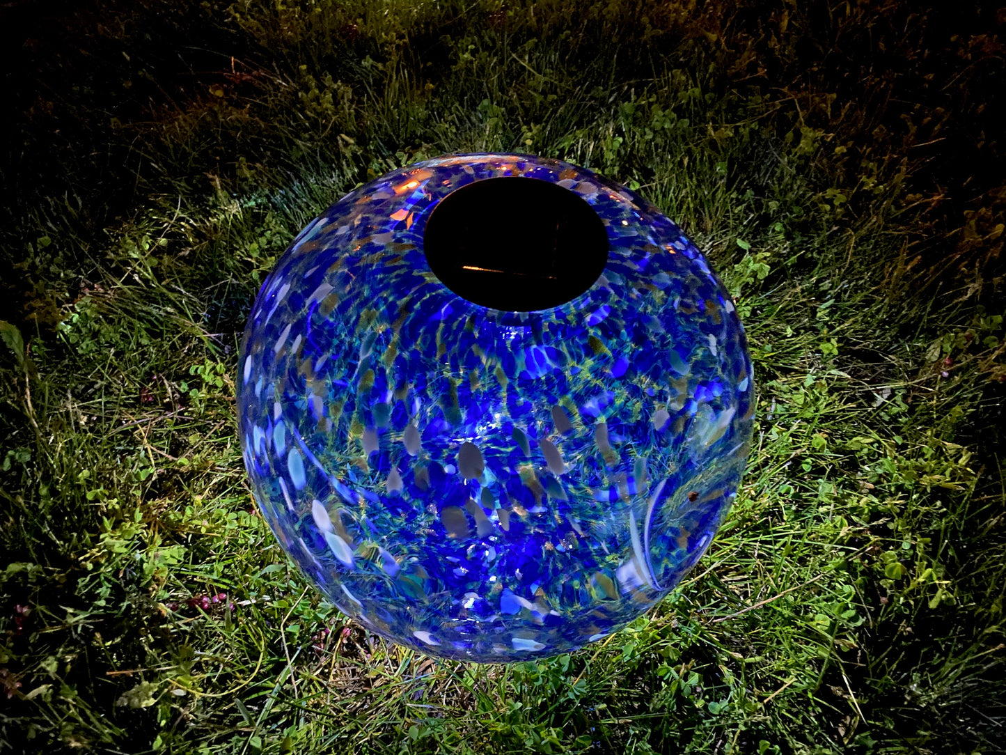 12" XLarge LED Solar Orb Gaze Ball/Garden/Pathway Light/Patio Table Light/Sun Cather/Art Glass Blue
