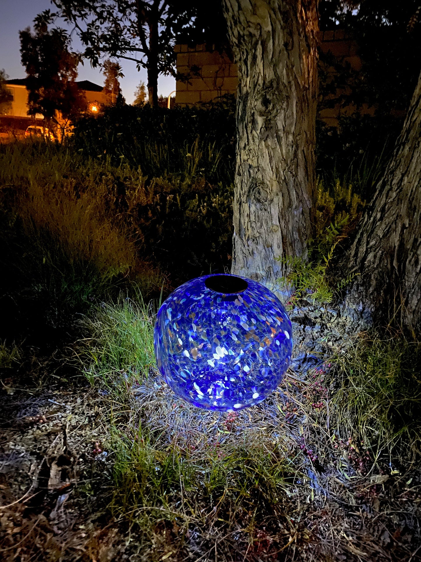 12" XLarge LED Solar Orb Gaze Ball/Garden/Pathway Light/Patio Table Light/Sun Cather/Art Glass Blue