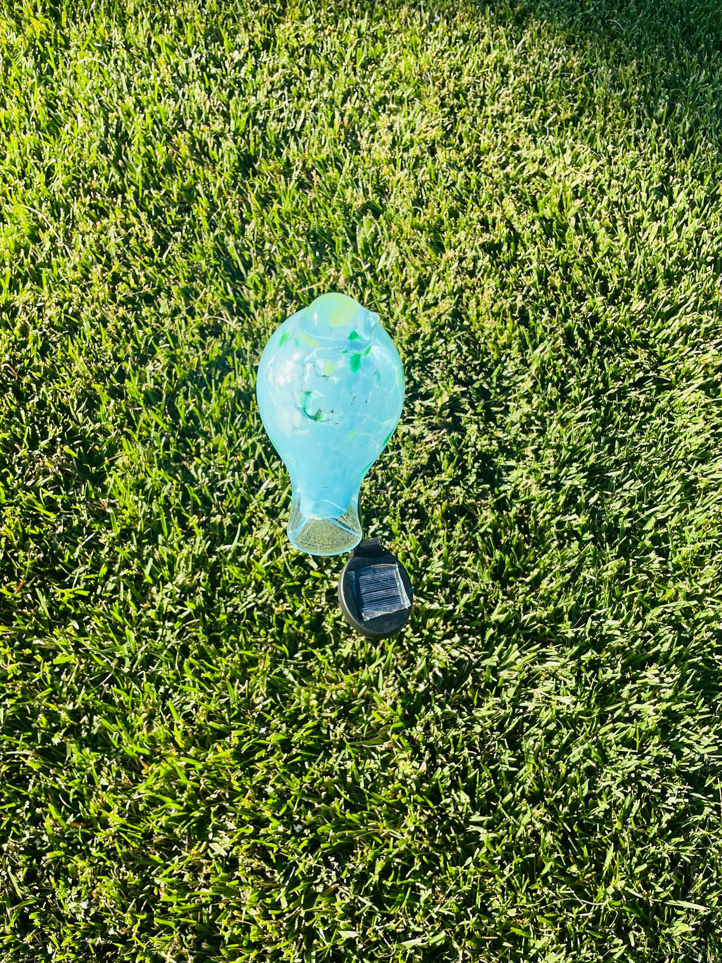 Set of 2 Handmade Art Glass LED Solar path garden lights - Bird Sun Catcher Garden Stake Statue Figurine- Blue+White